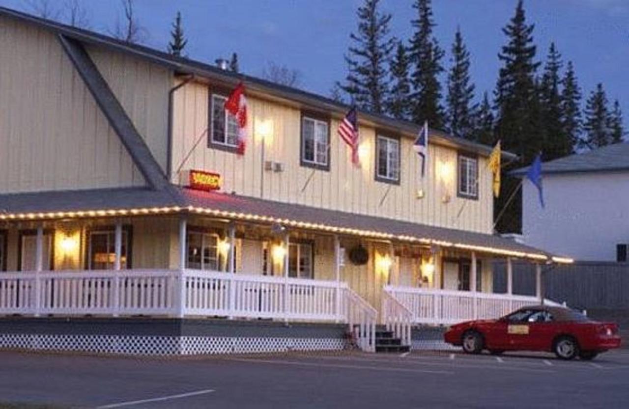 Mccracken Country Inn Hinton Exterior photo